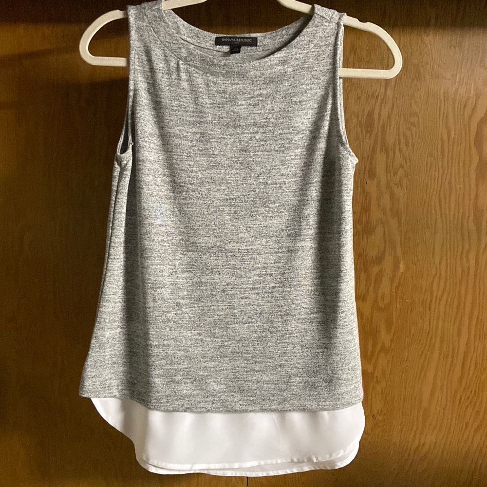Woman's Banana Republic too size xs